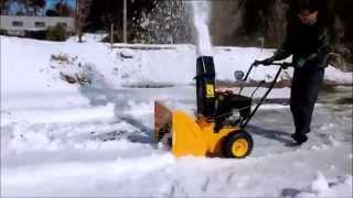 ハイガー産業の除雪機（HG-K6560B）の動画