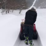 【田舎暮らし】大晦日は除雪機でお宮さんへの道づくり