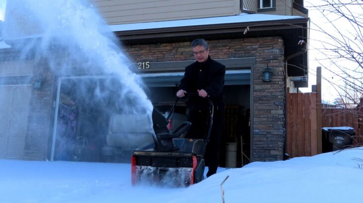 2020.2.2 第一次用除雪机的体会（Snow Blower）