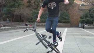 BMX trick – One hand Lownmower Spin ワンハンドロンモワースピン  BMXboze