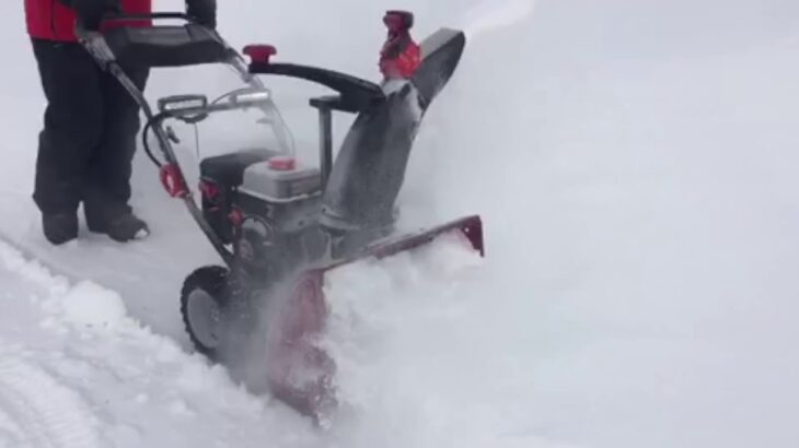 【HAIGE】家庭用 前進自走式 除雪機 エンジン式 使用動画（湿った雪 霙 新雪）／HG-K7060【1年保証】