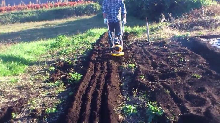 家庭菜園用耕運機　RCVK 4200　実践３ （RYOBI　リョービ　カルチベータ）　耕運機　Cultivator