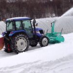 トラクターフロント除雪機