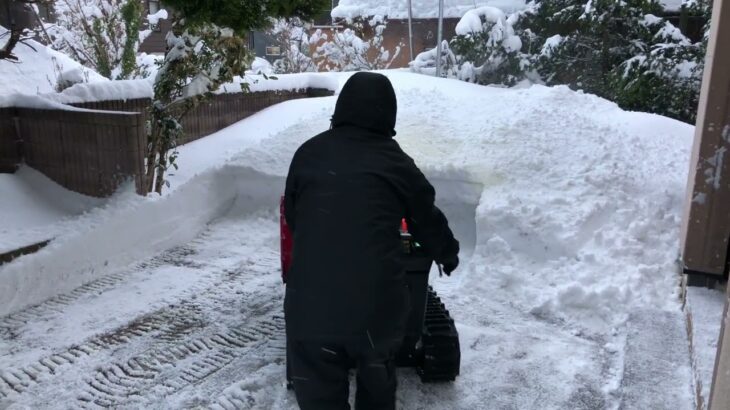 ホンダハイブリッド除雪機 1