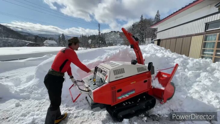 【飯豊町中津川の木こり通信】2022年除雪初め。除雪機で除雪編