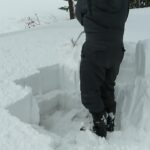 ☆☆　掘削した雪をつかみ・・・除雪する　☆・世界初の画期的な　☆除雪器・・　穴掘りをしてみた・・