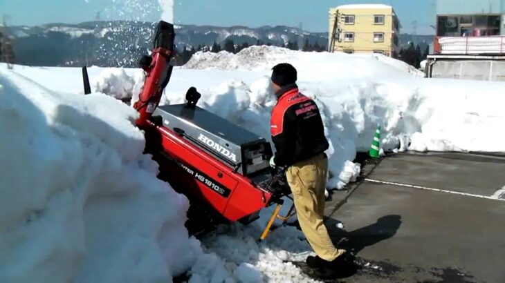 除雪機始動