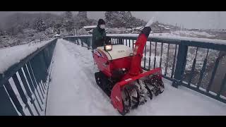 新潟発　ヤンマー除雪機　Je100D　除雪作業