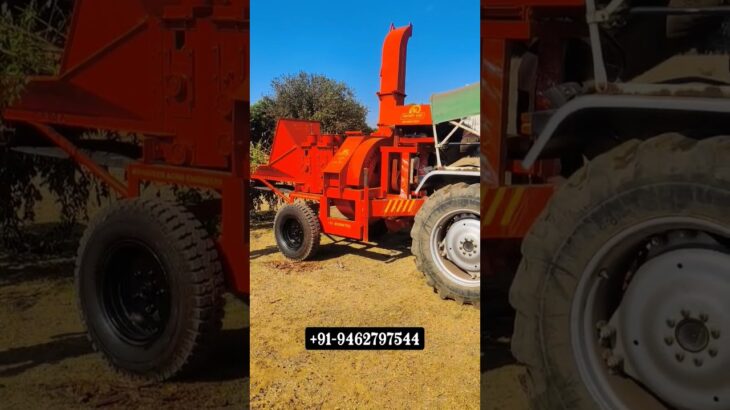 Wood Chipper Machine 💪 #agritech #agro #chipper #dhaakad #lakdi #punjab #shorts #trending #wood