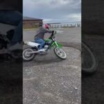 バイク初心者にアクセルターンを教えてみた！