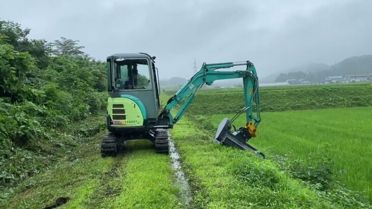 高い法面や草刈り機で刈れないしつこい笹刈りに挑戦した結果・・・