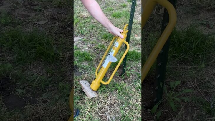 Easiest T Post removal video. Garden Hacks! T post removal for Dummies!