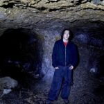 八丈島の山奥で日本最大の地下洞窟を見つけてしまいました。
