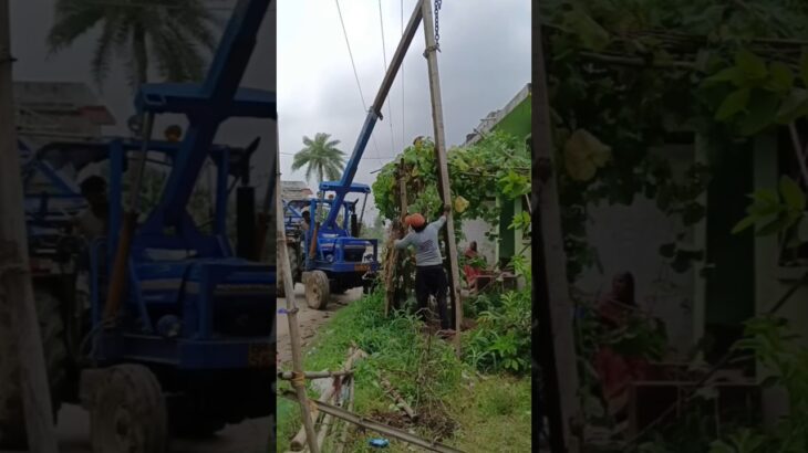 How to dig a hole with a machine🫨🫨बिहार में विद्युत पोल 🗿❌❌#viral #shorts #bihar