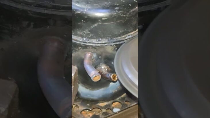 What’s Inside Refrigerator Compressor Cutting