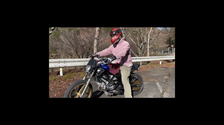スタートしてスピン　#バイク #オートバイ #モトブログ #motorbike #motovlog #motorcycle #shortvideo #shorts #stunt