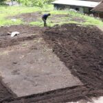 ガチガチの地面に耕運機が敗北‼竹の根を抜いて柔らかい土作り‼
