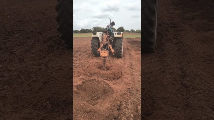 Shaktiman Hole Digger # New Holland tractor short video #modern agriculture