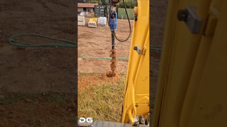 Work 16 – Post Hole Borer/Earth Auger 200mm Flight #construction #excavator #fence