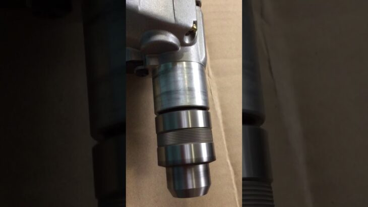 マキタ 20mm 震動ドリル 8420V