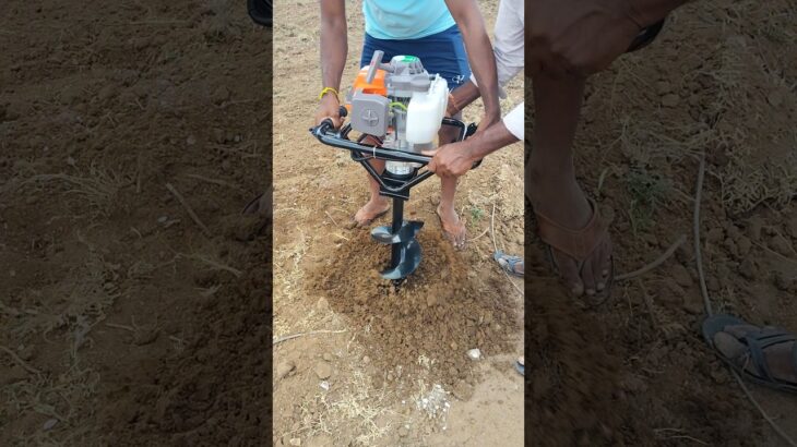 Digging Holes with 68cc petrol Auger #diy #tools