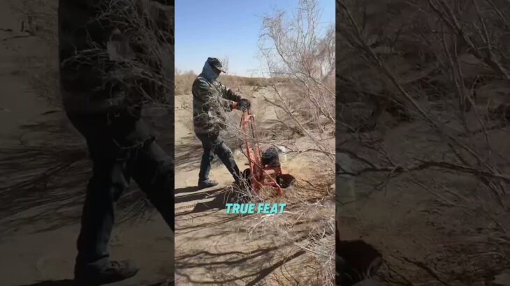 Hole Digging Machine | Fast & Powerful Earth Auger #Shorts #Machine #Construction