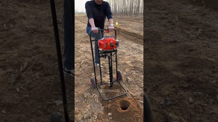 Gas Earth Auger, digging holes for planting trees. #gardening #farming #digger #agribusiness #drill